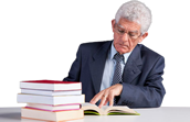 leyendo libros